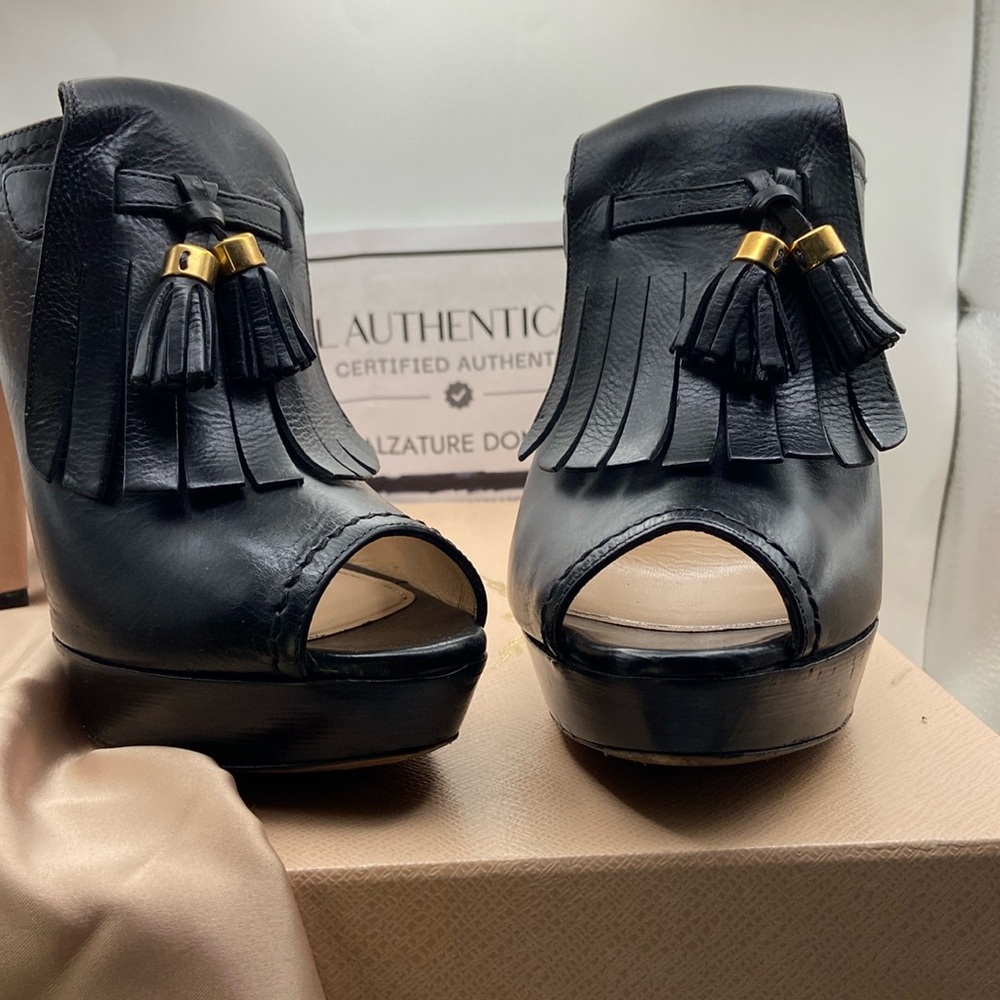 PRADA CAlZATUURE DONNA BOOTIES NERo authentic with certificate from RA for you